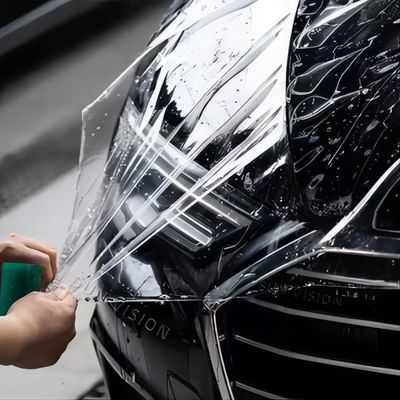 Un bon prix. Tpu Ppf Auto-réparation anti rayures Brillant Transparent film de protection de couleur de voiture Hydrophobe en ligne